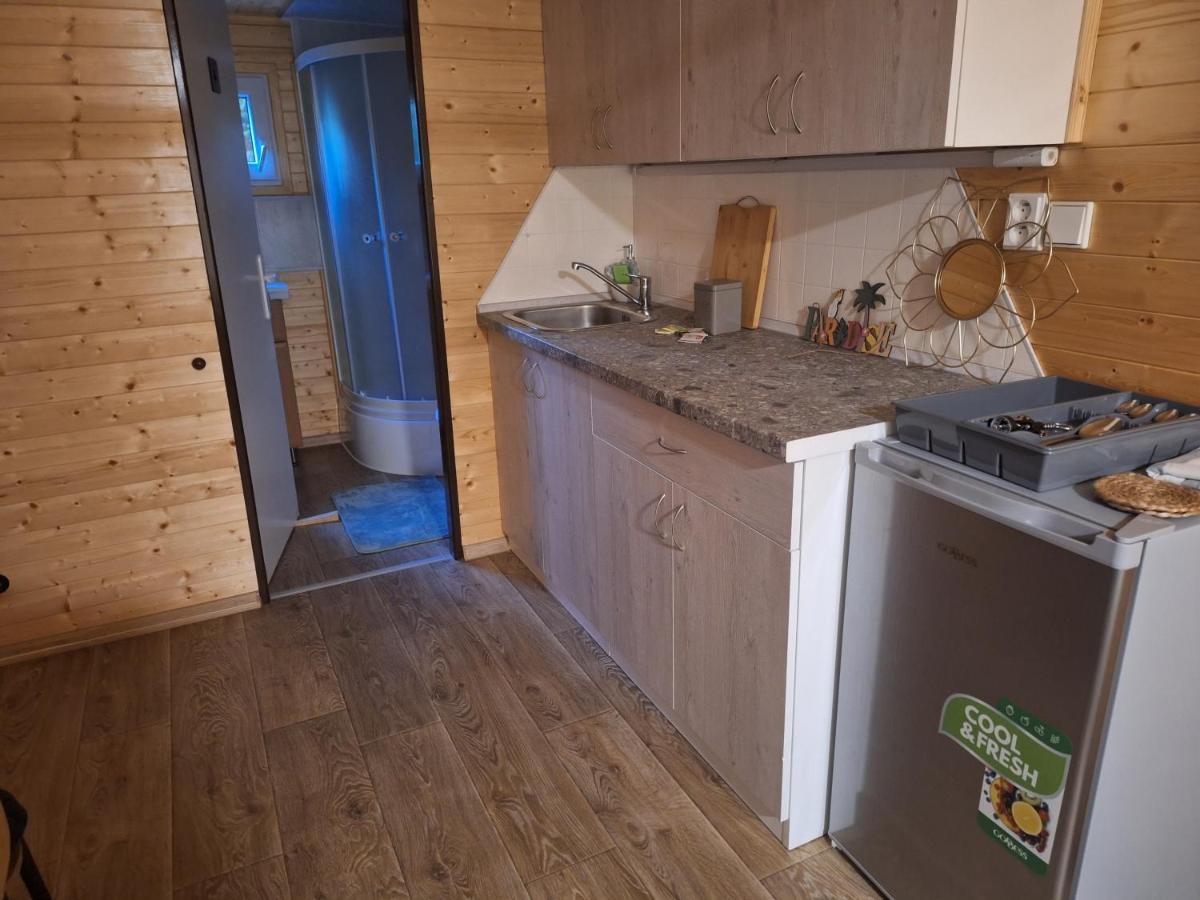 Maringotka Lesni Mlyn Campsite Novy Rychnov